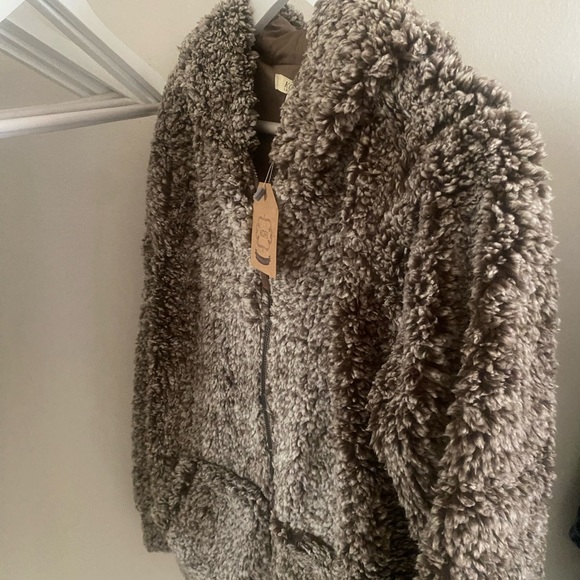 Faux Fur Fluffy Zip Up Hoodie - Picture 5 of 11